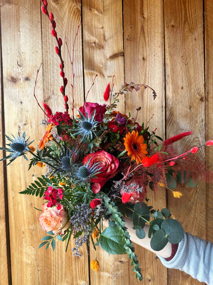 Flower Bouquet Red Passion – Roses, Thistles & Gerbera in Red-Orange