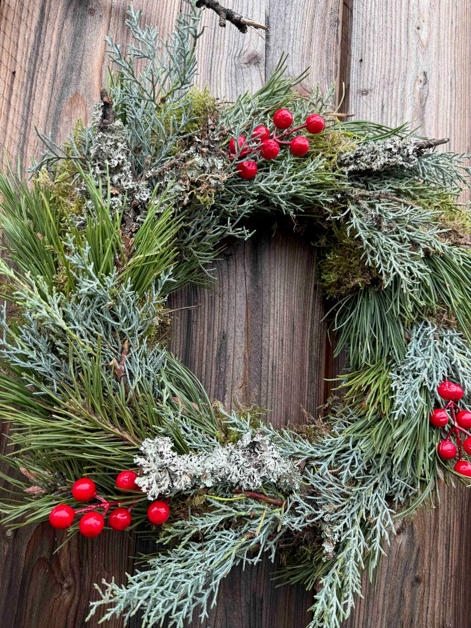 Natural Winter Wreath Pine & Cypress – Handcrafted Natural Wreath
