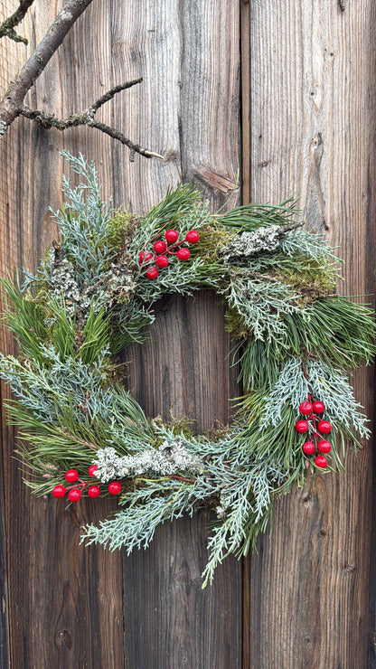 Natural Winter Wreath Pine & Cypress – Handcrafted Natural Wreath